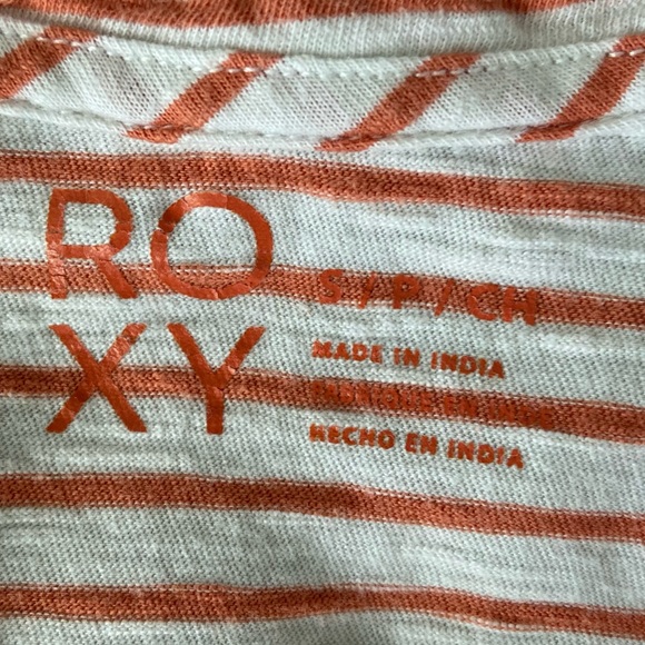 Roxy Women's Tee Shirt - Picture 3 of 5